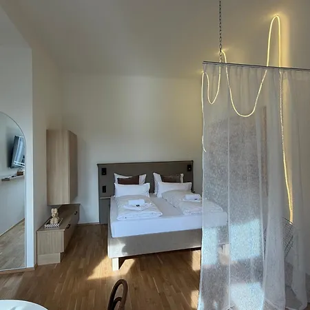 Gh Luxury Graz, Goesser Haus *